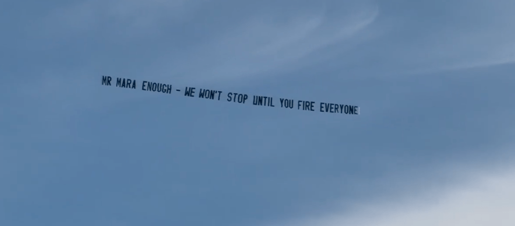 The plane that flew over MetLife Stadium on Dec. 15.